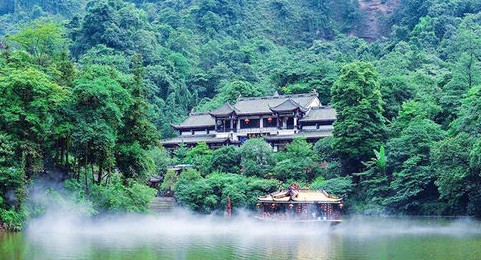 青城山2.jpg