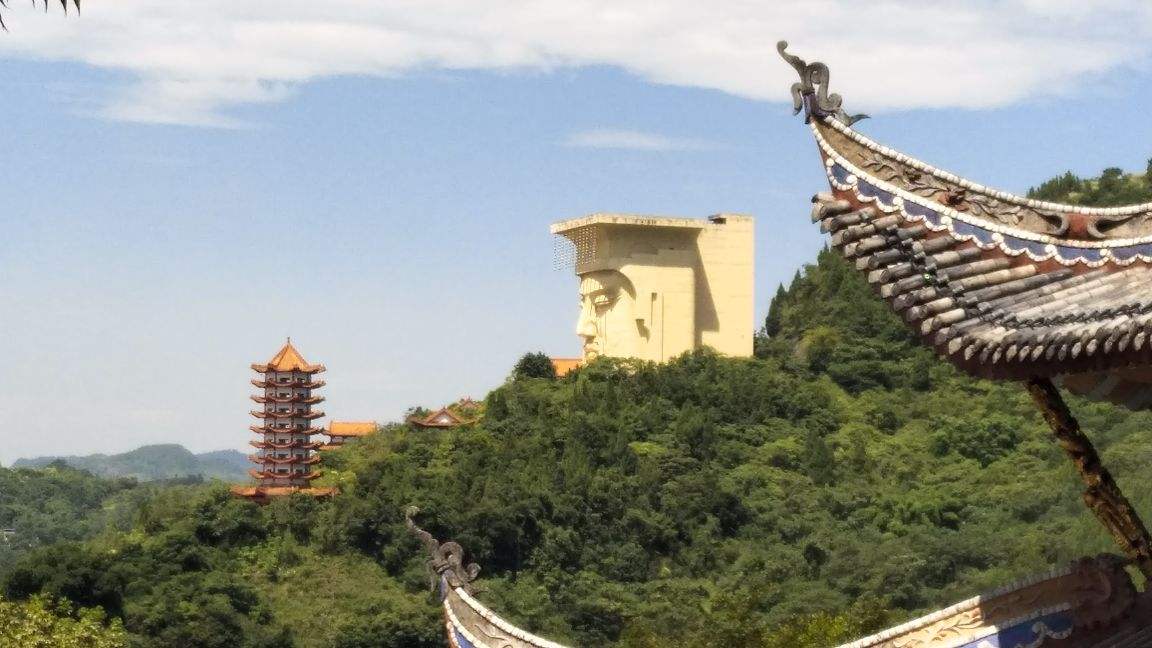 丰都鬼城.jpg