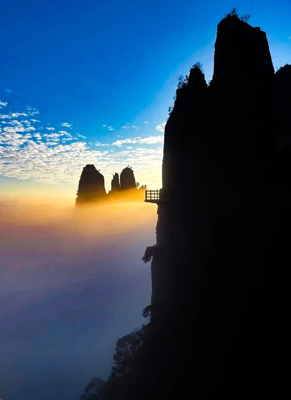 莽山•五指峰景区.jpg