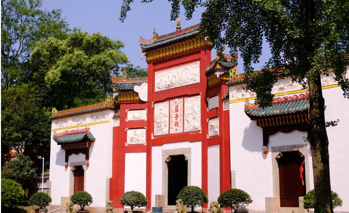 屈子文化园.jpg
