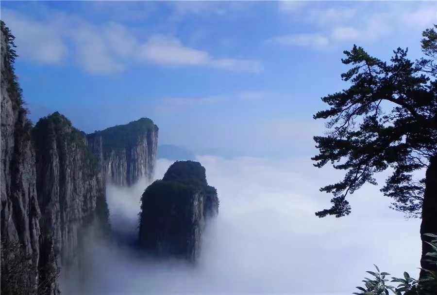 1733816988573243.jpg 恩施大峡谷.jpg